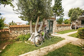 Aisem By Hire Alacati