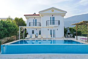 Soral Villa