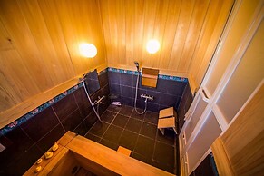 Guesthouse Asobi Factory - Hostel