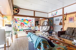 Guesthouse Asobi Factory - Hostel