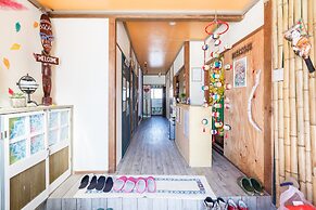 Guesthouse Asobi Factory - Hostel