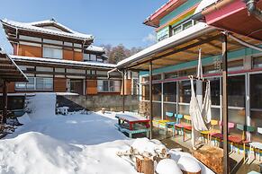 Guesthouse Asobi Factory - Hostel