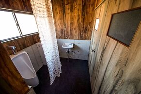 Guesthouse Asobi Factory - Hostel