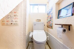 Guesthouse Asobi Factory - Hostel