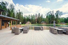 Eco-hotel Izumrudniy les