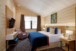 Eco-hotel Izumrudniy les