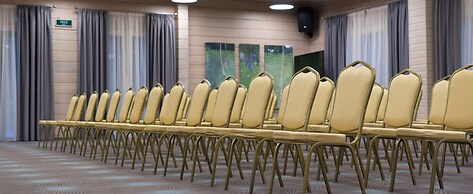 Eco-hotel Izumrudniy les