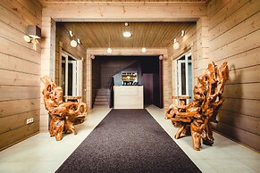 Eco-hotel Izumrudniy les