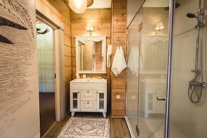 Eco-hotel Izumrudniy les