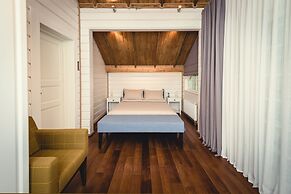 Eco-hotel Izumrudniy les