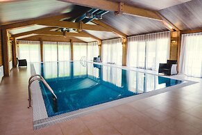 Eco-hotel Izumrudniy les