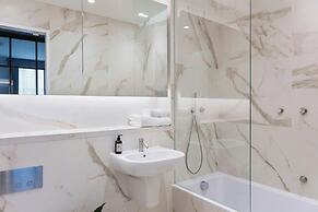The Moorgate by Cove
