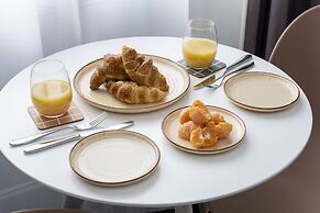 The Moorgate by Cove