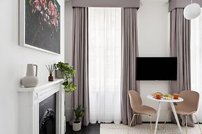 The Moorgate by Cove