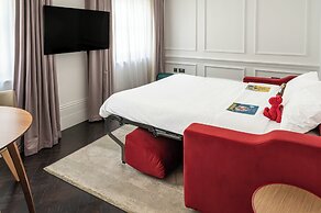 The Moorgate by Cove