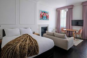 The Moorgate by Cove