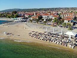 Finikas Garden Beach Resort Nikiti