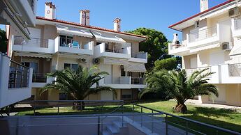 Finikas Garden Beach Resort Nikiti