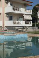 Finikas Garden Beach Resort Nikiti