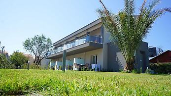 Finikas Garden Beach Resort Nikiti