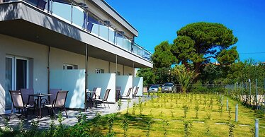 Finikas Garden Beach Resort Nikiti