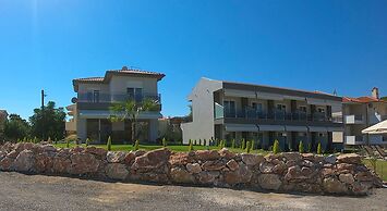 Finikas Garden Beach Resort Nikiti