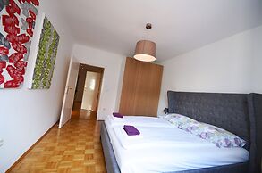 Naschmarkt Premium in Your Vienna