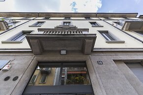 notaMi -  Titty House Crocetta