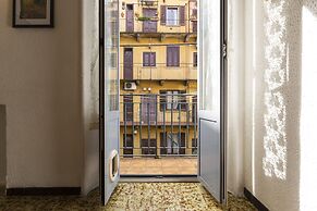 notaMi -  Titty House Crocetta