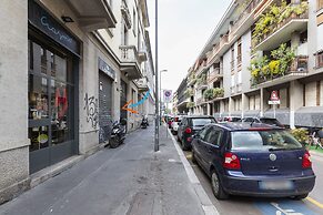 notaMi -  Titty House Crocetta