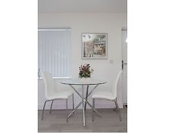 Live in Leeds Greenhill Bungalows