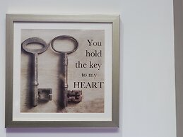 Live in Leeds Greenhill Bungalows