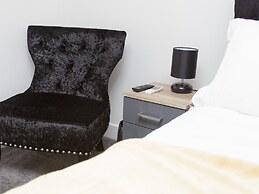 Live in Leeds Greenhill Bungalows