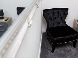 Live in Leeds Greenhill Bungalows