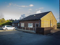 Live in Leeds Greenhill Bungalows