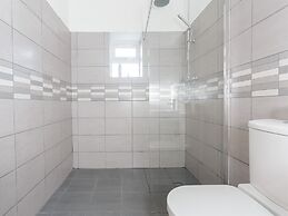 Live in Leeds Greenhill Bungalows