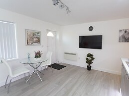 Live in Leeds Greenhill Bungalows