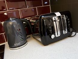 Live in Leeds Greenhill Bungalows