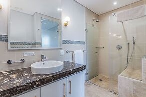 Mountain Marina Luxury Apartments