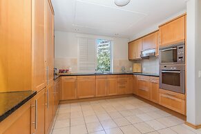 Mountain Marina Luxury Apartments