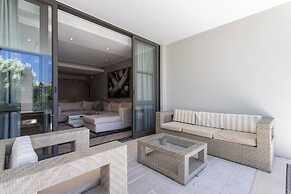 Mountain Marina Luxury Apartments