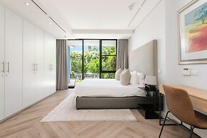 Mountain Marina Luxury Apartments