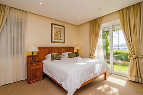 Mountain Marina Luxury Apartments