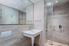 Mountain Marina Luxury Apartments