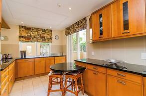 Mountain Marina Luxury Apartments