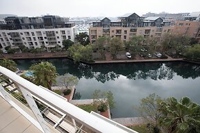 Mountain Marina Luxury Apartments