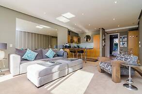 Mountain Marina Luxury Apartments