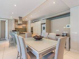 Mountain Marina Luxury Apartments