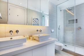 Mountain Marina Luxury Apartments