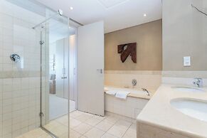 Mountain Marina Luxury Apartments